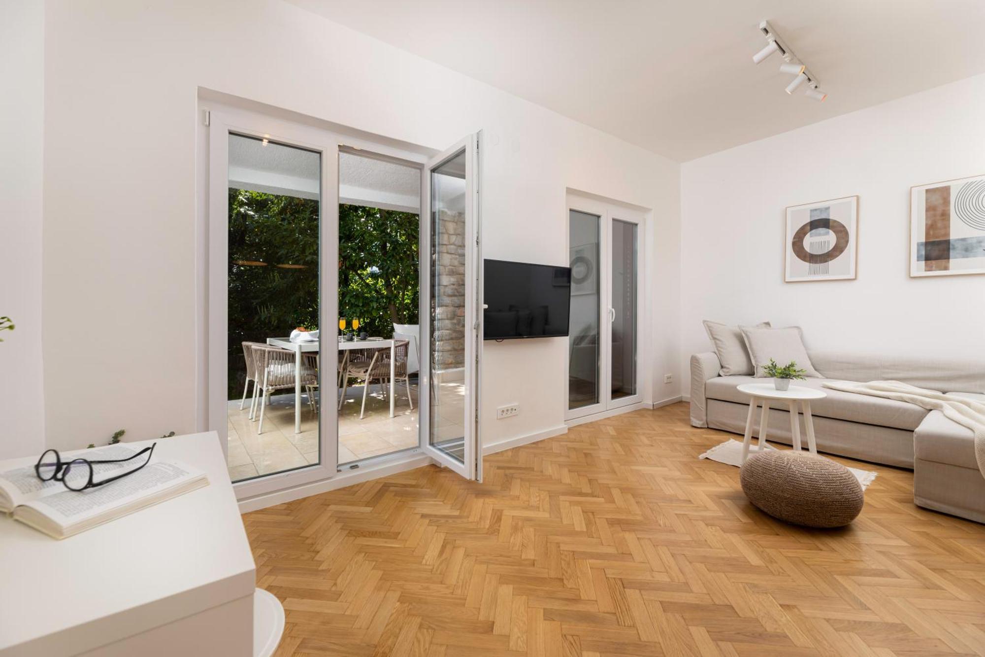 Apartment Alfa Malinska